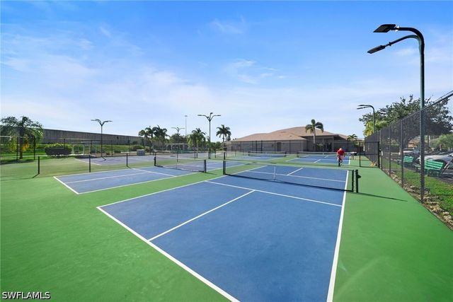 10720 San Tropez CIR, Estero, FL 33928