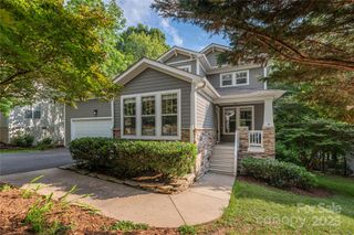 112 Mountain Drive, Biltmore Lake, NC 28715