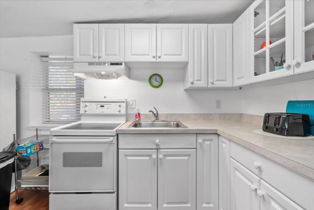 2628 10TH STREET W, Palmetto, FL 34221