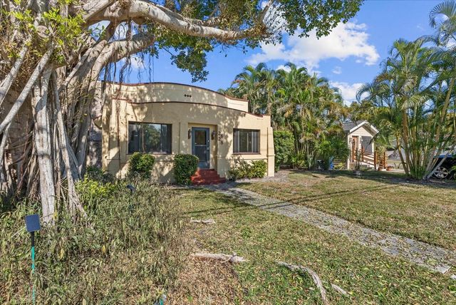 2628 10TH STREET W, Palmetto, FL 34221