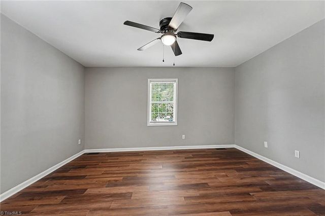 388 Meadow Lark Lane, Thomasville, NC 27360