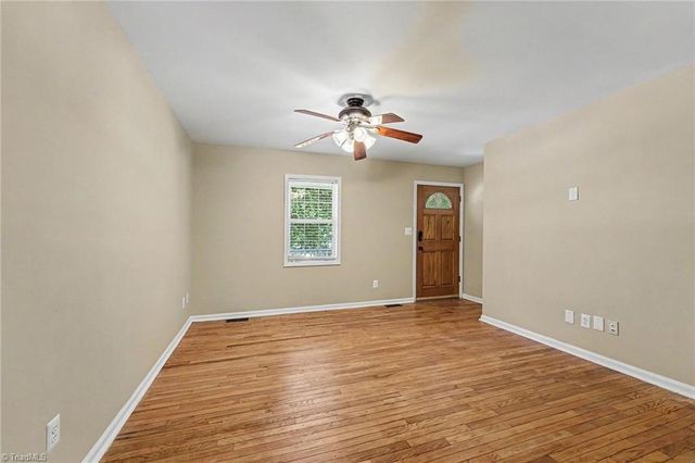 388 Meadow Lark Lane, Thomasville, NC 27360