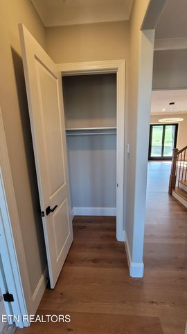 5208 Aspen Ave, Morristown, TN 37813