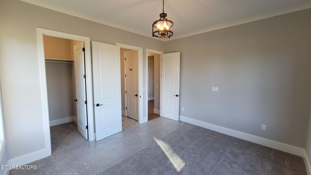 5208 Aspen Ave, Morristown, TN 37813