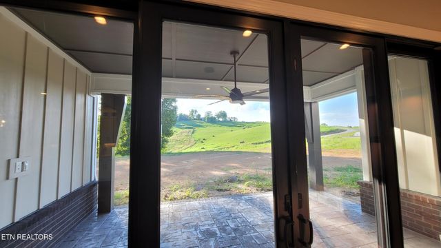 5208 Aspen Ave, Morristown, TN 37813