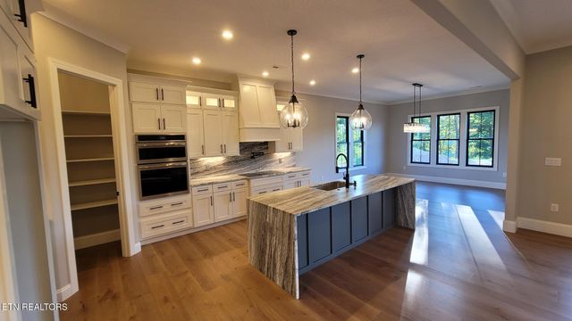 5208 Aspen Ave, Morristown, TN 37813