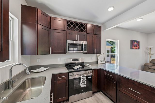 118 N Ireland Street, Burlington, NC 27217
