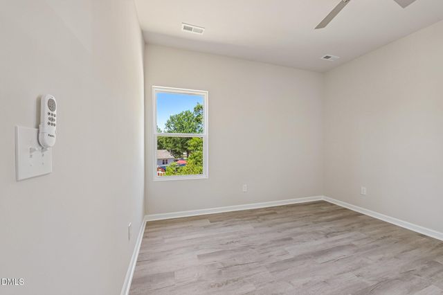 118 N Ireland Street, Burlington, NC 27217