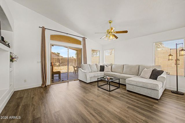 6906 W PHELPS Road, Peoria, AZ 85382