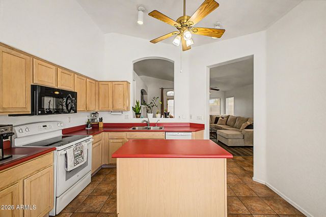 6906 W PHELPS Road, Peoria, AZ 85382