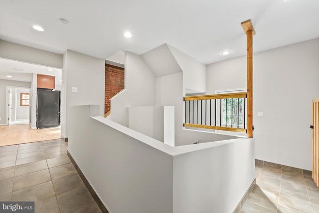 7609 BURNSIDE CT, Falls Church, VA 22043