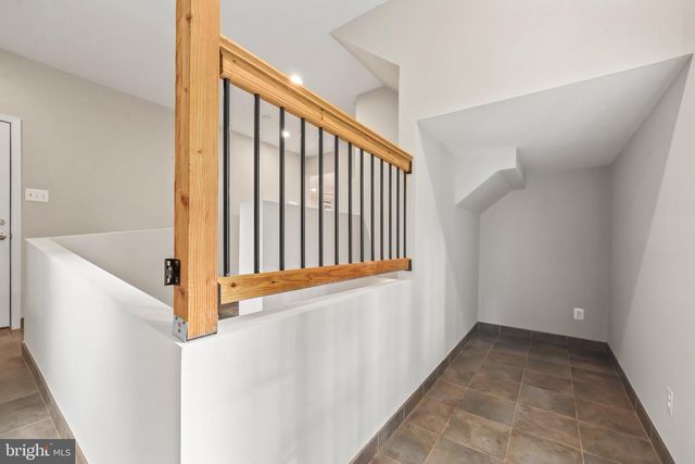 7609 BURNSIDE CT, Falls Church, VA 22043