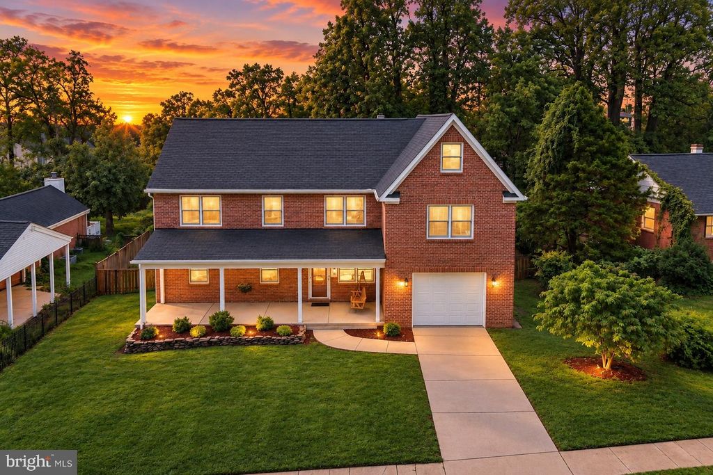 7609 BURNSIDE CT, Falls Church, VA 22043
