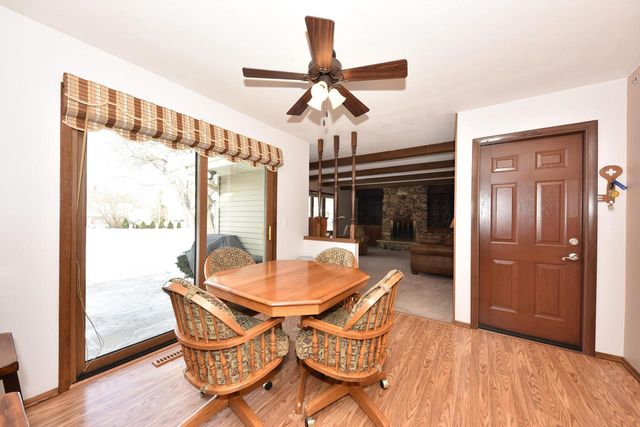 761 Crestwood DRIVE, Waukesha, WI 53188