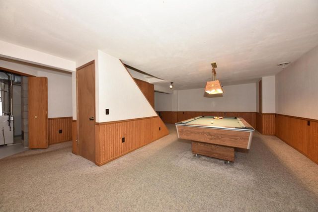 761 Crestwood DRIVE, Waukesha, WI 53188