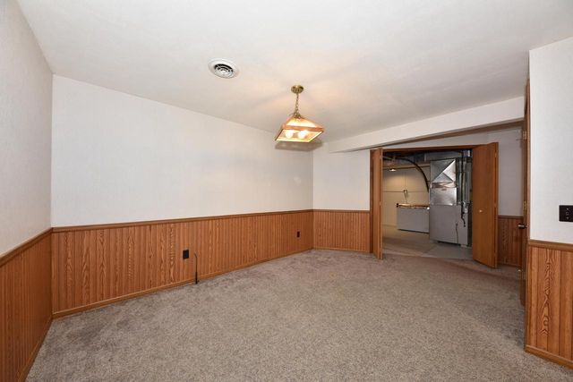 761 Crestwood DRIVE, Waukesha, WI 53188