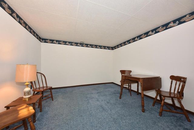 761 Crestwood DRIVE, Waukesha, WI 53188