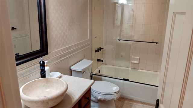 4900 N Ocean Blvd Apt 819, Lauderdale By The Sea, FL 33308