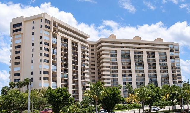 4900 N Ocean Blvd Apt 819, Lauderdale By The Sea, FL 33308