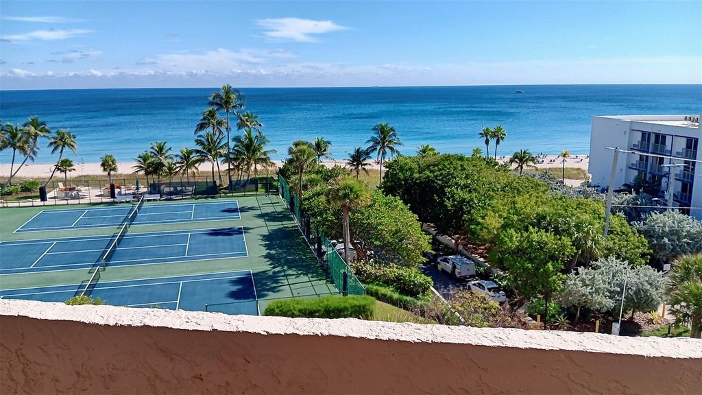 4900 N Ocean Blvd Apt 819, Lauderdale By The Sea, FL 33308