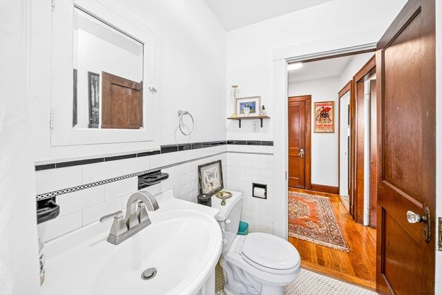 48 Edgecliff 1, Watertown, MA 02472