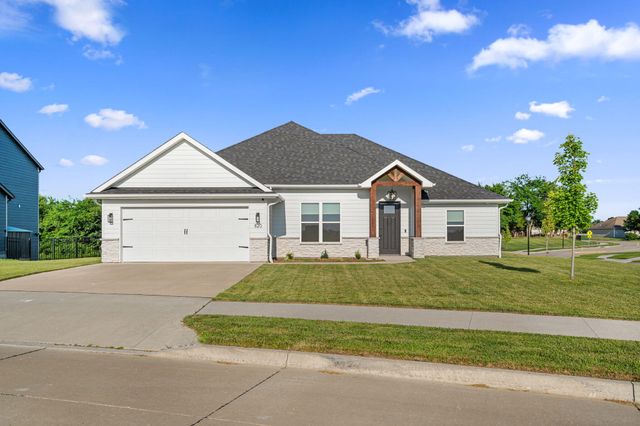 820 ANGELS REST WAY, Columbia, MO 65203