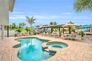 218 Primo DR, Fort Myers Beach, FL 33931