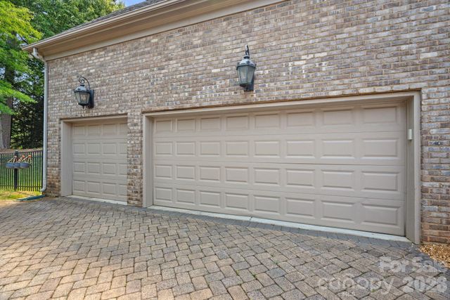 11215 Warfield Avenue, Huntersville, NC 28078