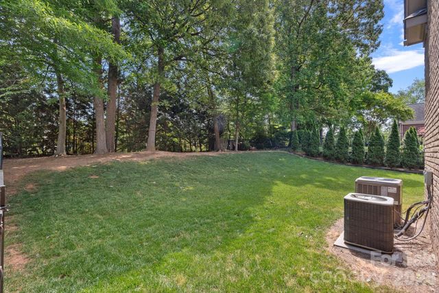 11215 Warfield Avenue, Huntersville, NC 28078