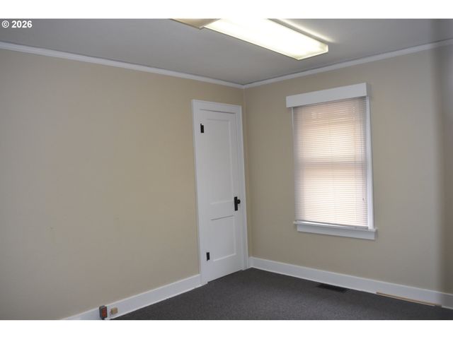 710 VAN BUREN St, Eugene, OR 97402