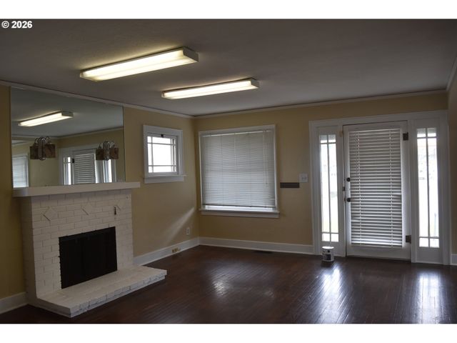 710 VAN BUREN St, Eugene, OR 97402