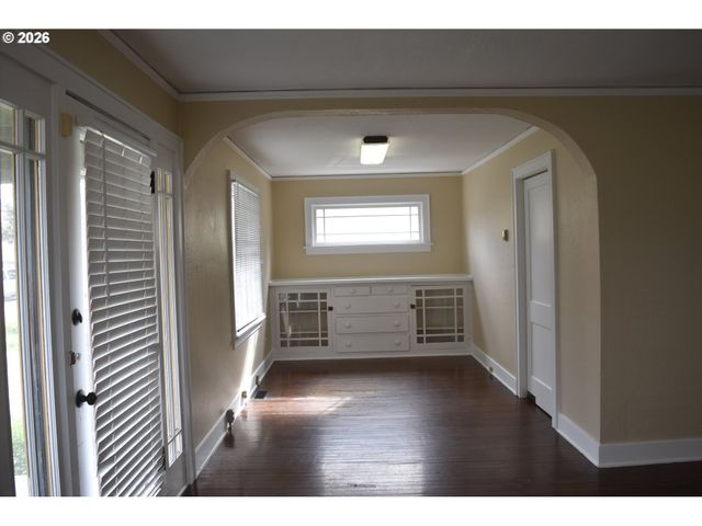 710 VAN BUREN St, Eugene, OR 97402