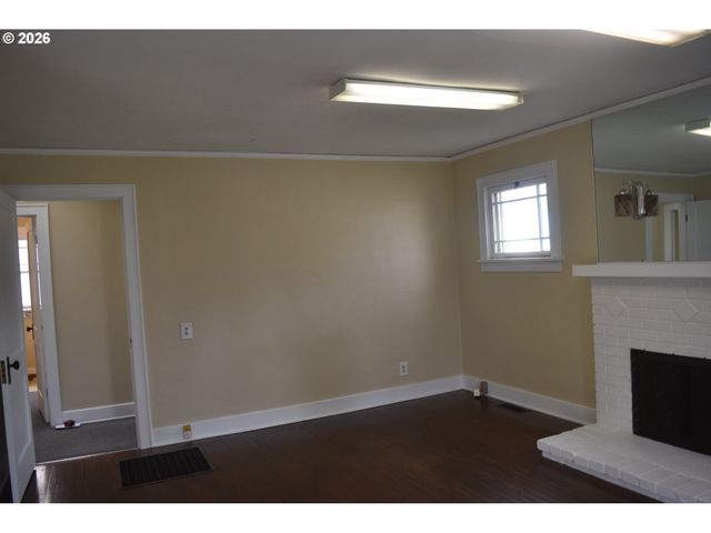 710 VAN BUREN St, Eugene, OR 97402