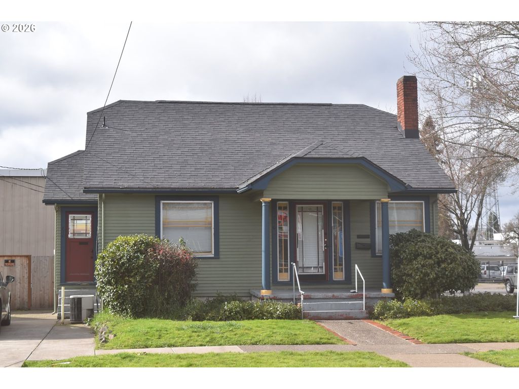 710 VAN BUREN St, Eugene, OR 97402