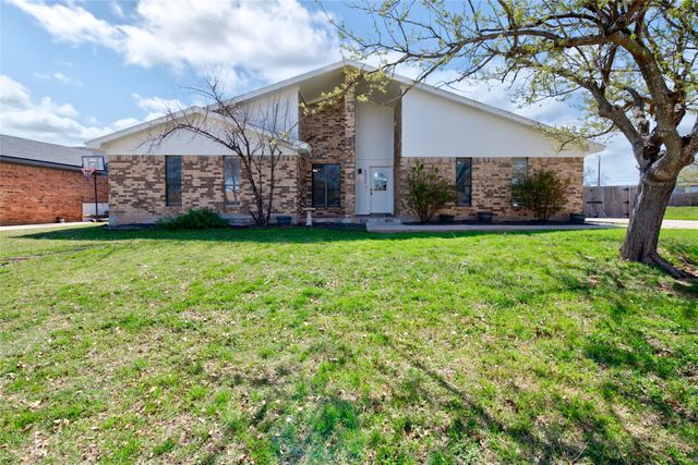 8025 Hearne Drive, Abilene, TX 79606