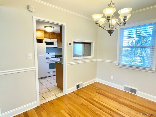 1779 Graefield Road, Birmingham, MI 48009