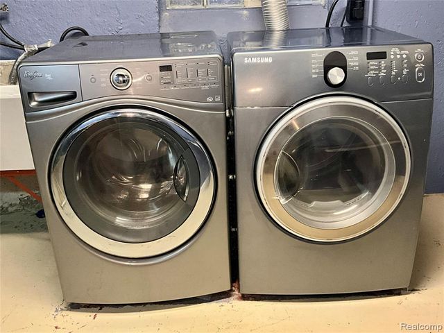 1779 Graefield Road, Birmingham, MI 48009