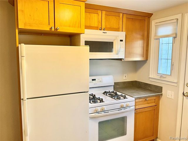 1779 Graefield Road, Birmingham, MI 48009