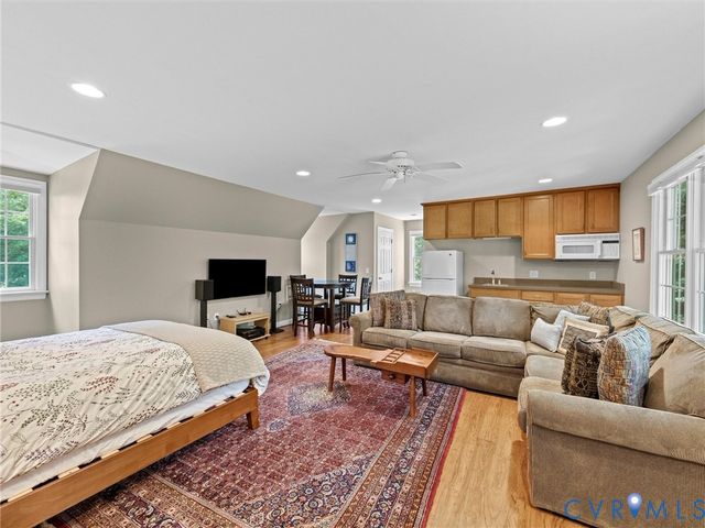 4428 Shirley Rd, Richmond, VA 23225