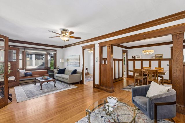 1377 Grand Avenue, Saint Paul, MN 55105