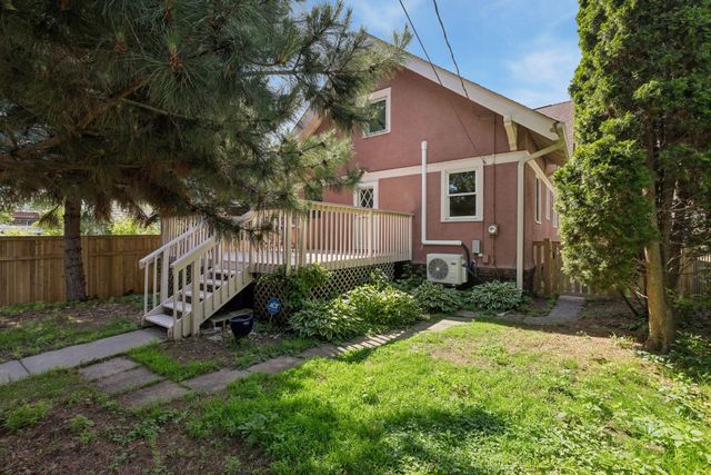 1377 Grand Avenue, Saint Paul, MN 55105