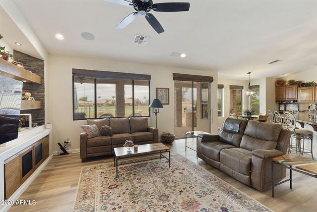 24224 S SUNBROOK Drive, Sun Lakes, AZ 85248