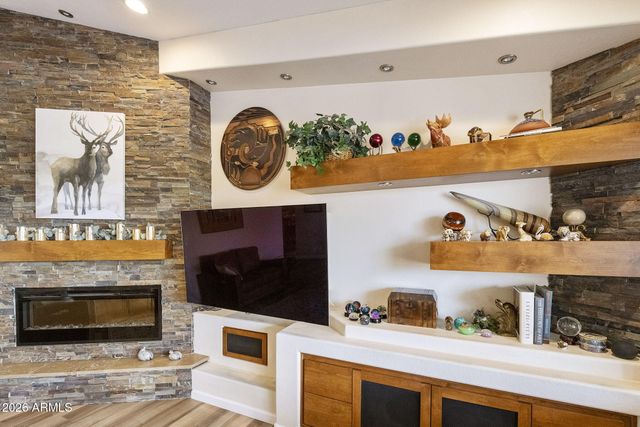 24224 S SUNBROOK Drive, Sun Lakes, AZ 85248
