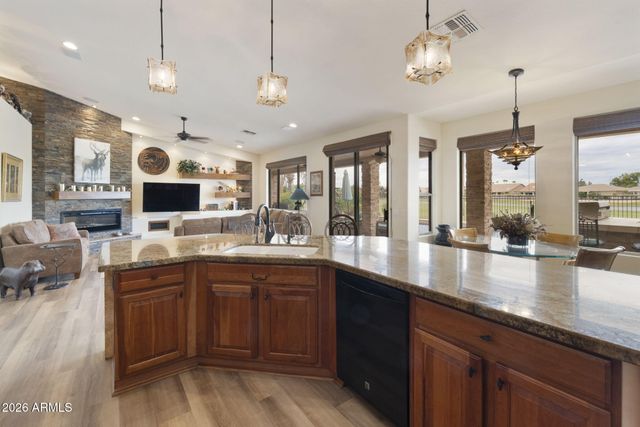 24224 S SUNBROOK Drive, Sun Lakes, AZ 85248