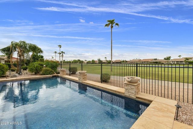 24224 S SUNBROOK Drive, Sun Lakes, AZ 85248