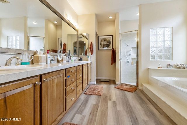 24224 S SUNBROOK Drive, Sun Lakes, AZ 85248