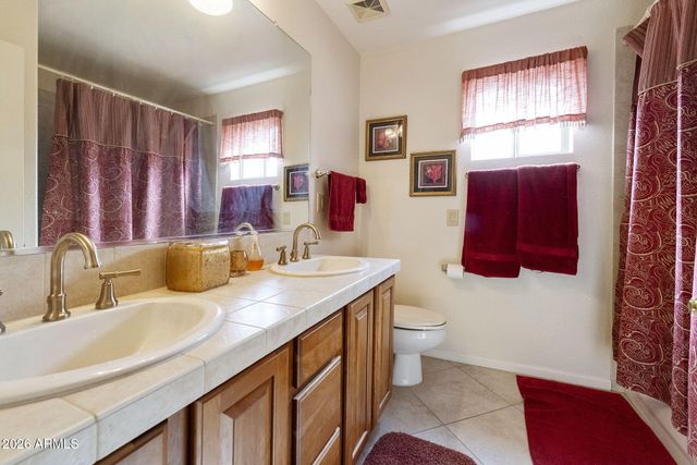 24224 S SUNBROOK Drive, Sun Lakes, AZ 85248
