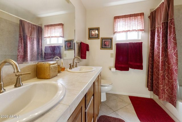 24224 S SUNBROOK Drive, Sun Lakes, AZ 85248