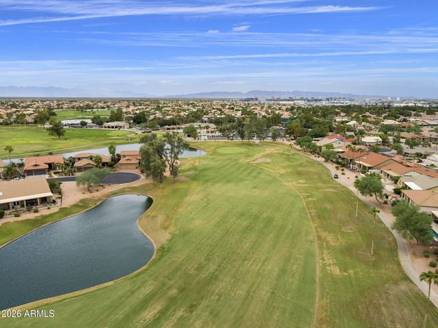 24224 S SUNBROOK Drive, Sun Lakes, AZ 85248