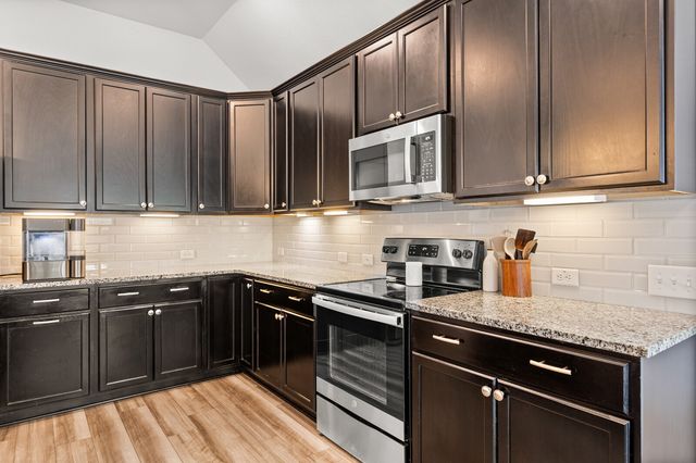 10237 Omni Drive, Waco, TX 76708